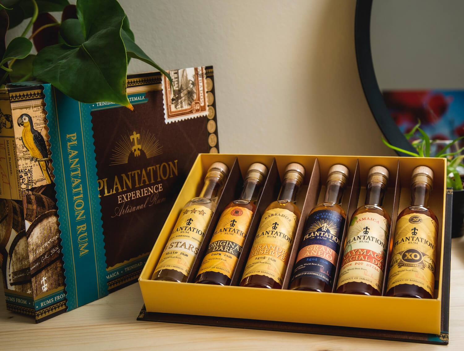 Top 10 Coffrets Rhum à Offrir : Guide Cadeau 2026 | Boutique-rhum.com